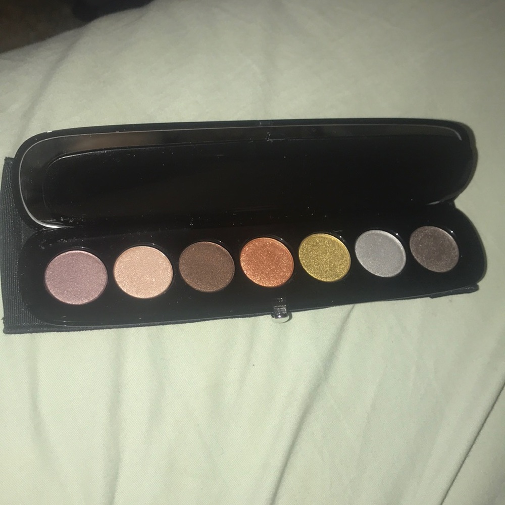 MARC JACOBS EYESHADOW PALETTE